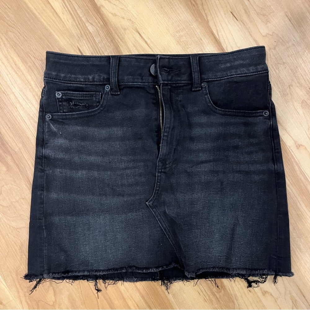 AE black jean skirt